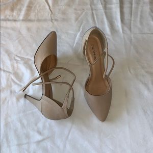 Call it Spring tie heels FINALE SALE